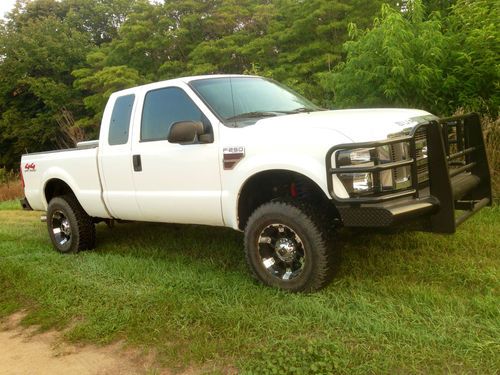 2008 ford f-250 super duty. powerstroke. custom bumpers. southern truck!