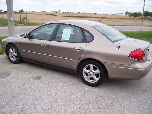 2002 ford taurus ses sedan 4-door 3.0l