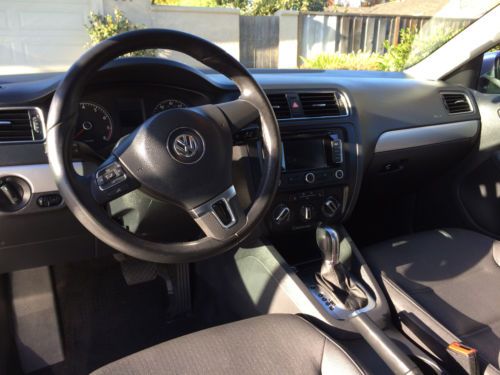 2011 Volkswagen Jetta SEL Sedan <25K miles, US $17,995.00, image 6