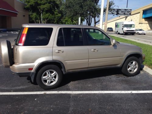 2000 honda cr-v se original owner 4-door 2.0l 4 wheel drive/ ice cold ac/leather