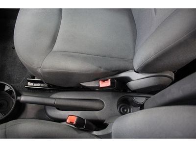 Pop 1.4L CD Front Wheel Drive Power Steering ABS 4-Wheel Disc Brakes MP3 Player, image 32