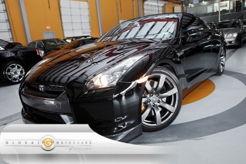 09 nissan gtr premium bose 30k-miles nav heat-seats keyless