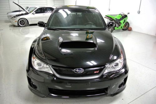 2013 subaru impreza wrx sti wagon,turbo 6 speed, 4k miles, wholesale, sharp