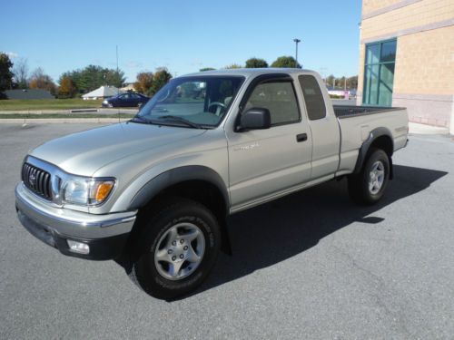 2003 toyota  tacoma xcab prerunner loaded and in beautiful condition