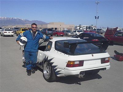 1989 porsche 944 turbo track/race car with trailer, corners on rails!