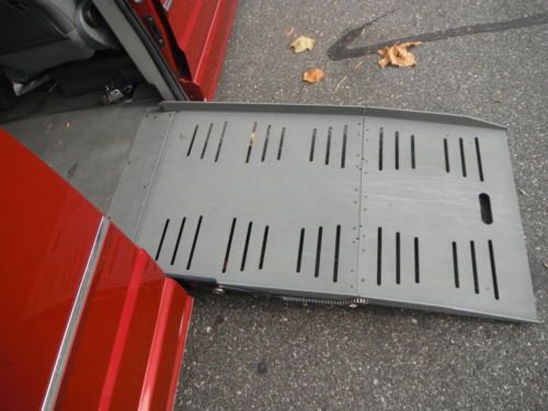 08 DODGE GRAND CARAVAN  HANDICAP VAN WHEEL CHAIR RAMP 39000 MILES 1 OWNER, US $25,500.00, image 8
