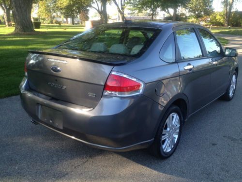 2009 Ford Focus SEL Sedan 4-Door 2.0L, image 5