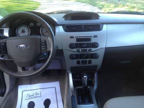 2009 Ford Focus SEL Sedan 4-Door 2.0L, image 11