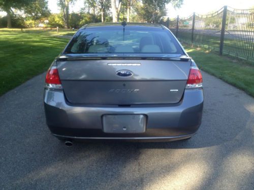 2009 Ford Focus SEL Sedan 4-Door 2.0L, image 17