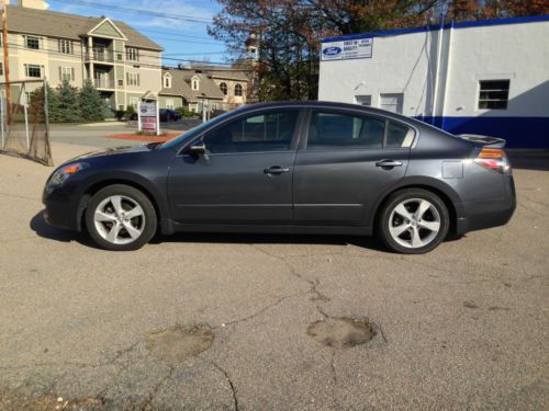 2007 nissan altima se sedan 4-door 3.5l