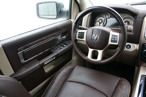 Longhorn Crew Cab, image 3