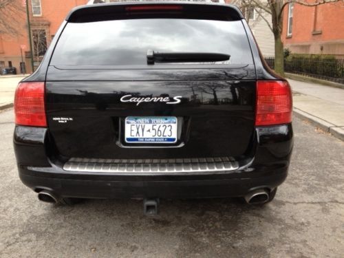 2006 Porsche Cayenne S Sport Utility 4-Door 4.5L - Black with Beige interior, US $26,500.00, image 3