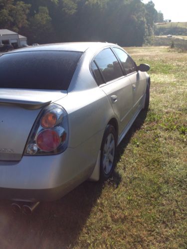 2002 Nissan Altima sunroof, power everything, image 3
