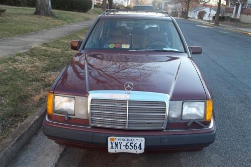 1991 Mercedes-Benz 300TE 4Matic Wagon 4-Door 3.0L, image 4