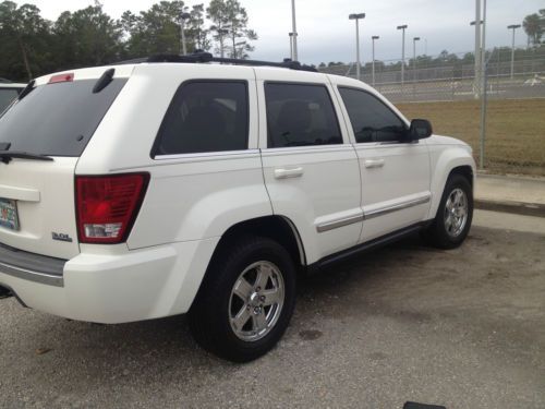 2007 Jeep Grand Cherokee Limited Sport Utility 4-Door 3.0L, image 5