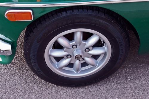 1974 MG MGB Convertible, image 9