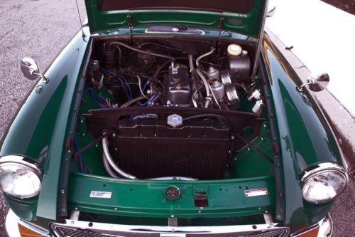 1974 MG MGB Convertible, image 19