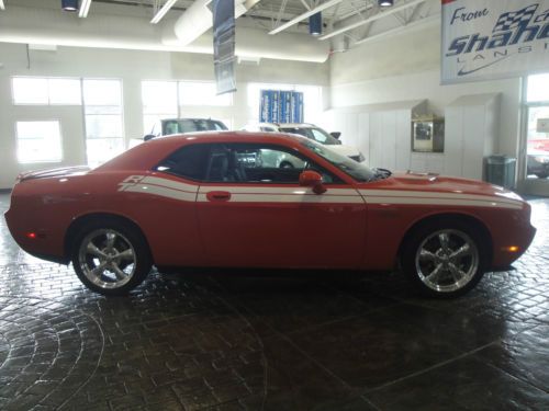 ONE OWNER ACCIDENT FREE 2010 CHALLENGER R/T LEATHER MOONROOF 6-SPD LOW MILES!, US $25,980.00, image 2