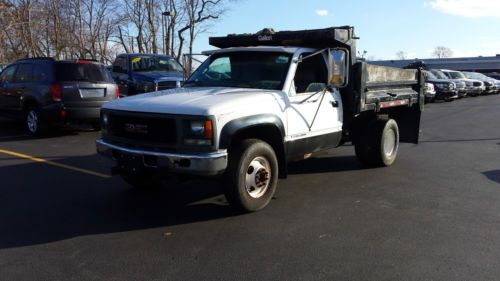 1997 gmc 3500 4x4 diesel dump truck, only 75k miles, stick shift