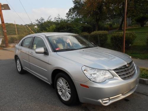 2007 chrysler sebring gas saver!! one owner