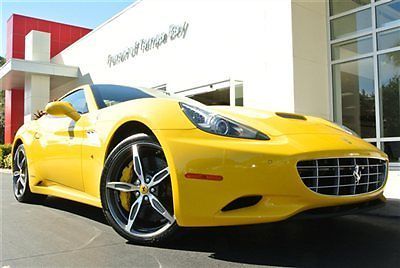 13 ferrari california 30 - daytona scuderia carbon handling package - 2855 miles