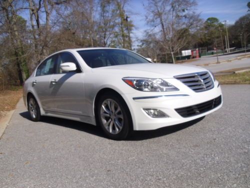 2013 hyundai genesis