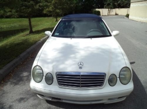 2003 Mercedes-Benz CLK320 Base Convertible 2-Door 3.2L, image 5