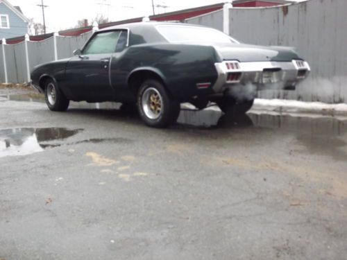 1972 oldsmobile cutlass (barn find)