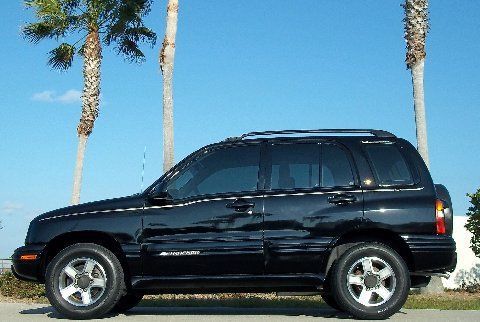 Florida~2-owner~lt~loaded~4 door~suv~great mpgs~cd~super nice! 04 05 06