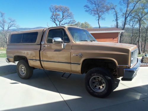 1984 chevy k-10 swb 4wd fleetside