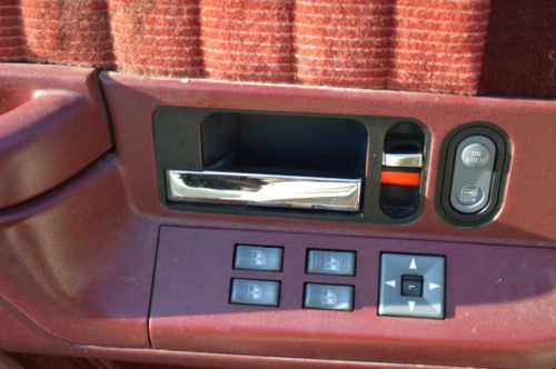 1994 suburbon 3\4 ton 4by4 diesel, image 7