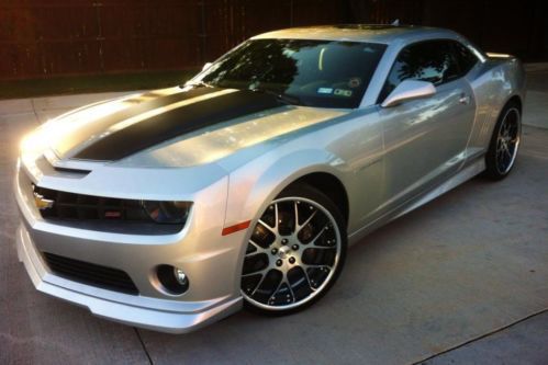 2012 chevrolet camaro ss coupe 2-door 6.2l