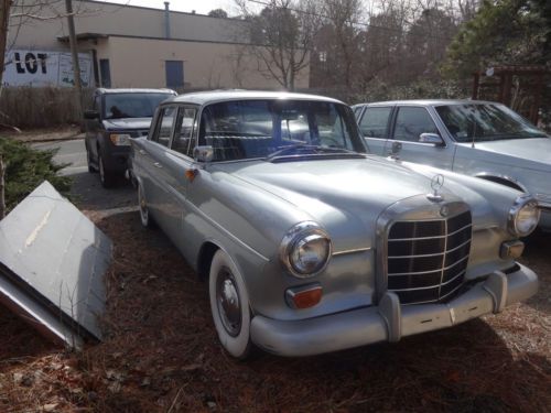 1963 mercedes benz 190c great shape!