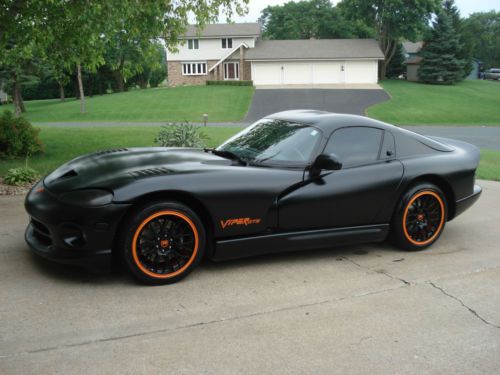 2000 dodge viper gts acr