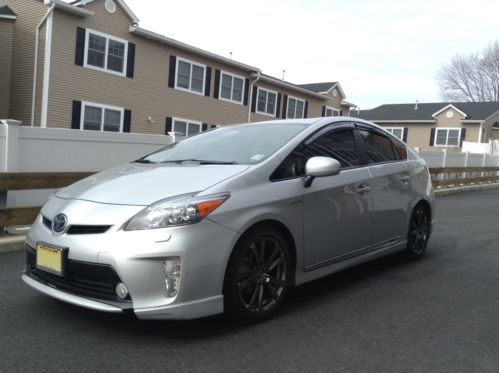 2012 prius plus performance pkg fully loaded