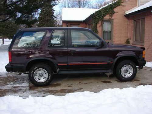 2 owner 57k low miles ford explorer xlt sport 4x4 4.0l 5 speed reliable no rust