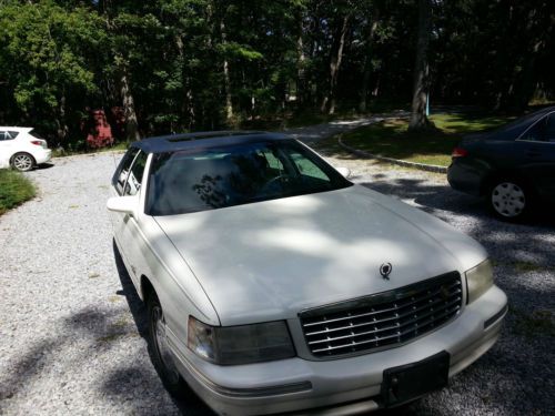 1999 cadillac deville base sedan 4-door 4.6l