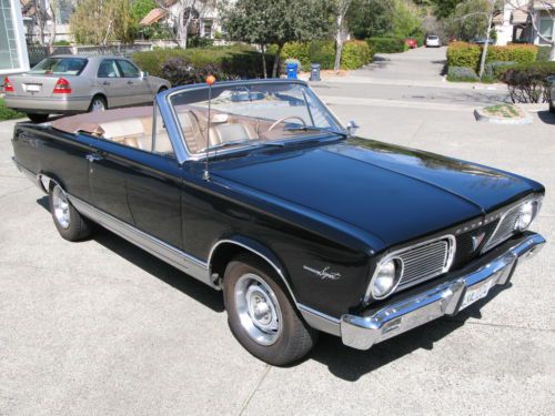 Original paint - unrestored 1966 plymouth valiant signet  // no reserve