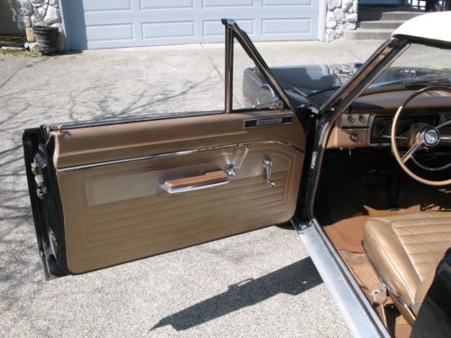 Original paint - Unrestored 1966 Plymouth Valiant Signet  // NO RESERVE, image 25