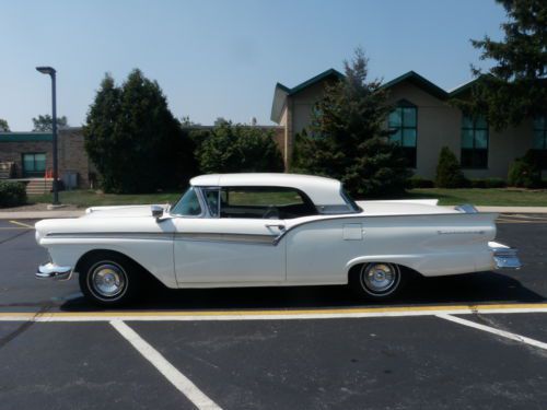 1957 Ford Fairlane Base 5.1L, image 9