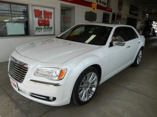 300c v8 hemi 5.7l certified navigation cd heated leather bluetooth uconnect