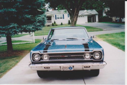 Sweet 67 plymouth gtx blue w/ black stripes