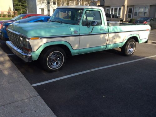 Ford lariat ranger f150