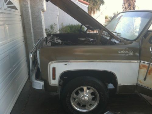 1975 chevrolet chevy silverado c20 v8 454 engine 4 speed manual tranny