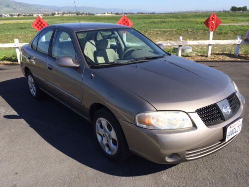 Nissan sentra 1.8 s 2005 4-door sedan excellent condition