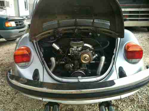1975 Volkswagen Super Beetle drives like new, image 3