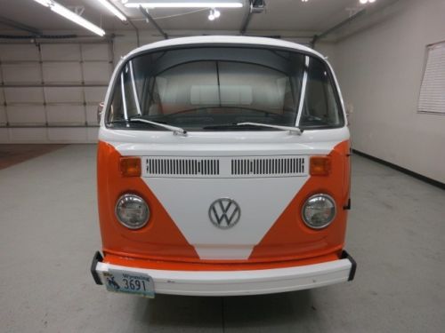 1972 Volkswagen Bus "Transport" in fresh Orange / White finish with updated int., US $19,750.00, image 2