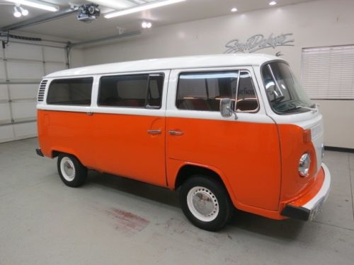 1972 Volkswagen Bus "Transport" in fresh Orange / White finish with updated int., US $19,750.00, image 5