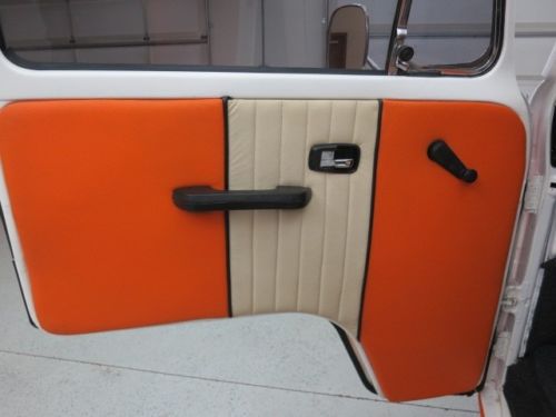 1972 Volkswagen Bus "Transport" in fresh Orange / White finish with updated int., US $19,750.00, image 9