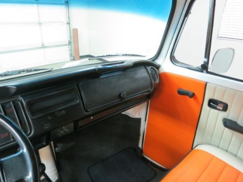 1972 Volkswagen Bus "Transport" in fresh Orange / White finish with updated int., US $19,750.00, image 15